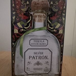 Silver Patron Tin (no liquor included) Limited Edition
